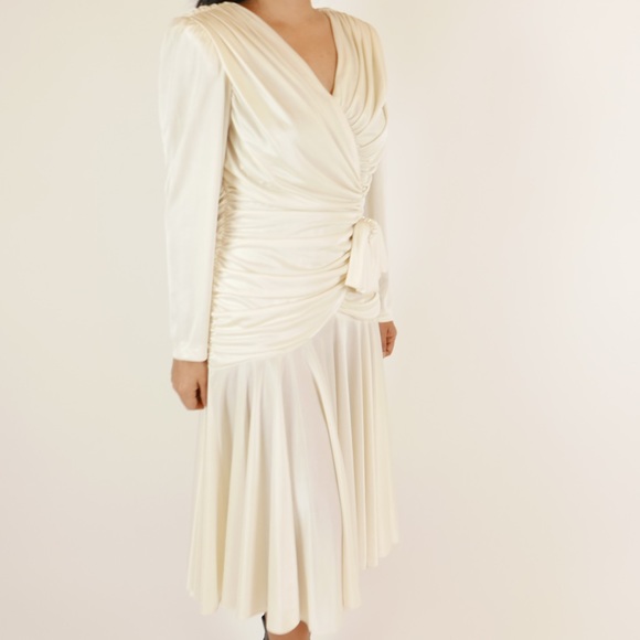 Vintage David Rose Bridal/Wedding Dress - Picture 2 of 8